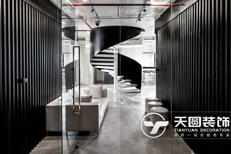南京办公室装修-黑白酷空间